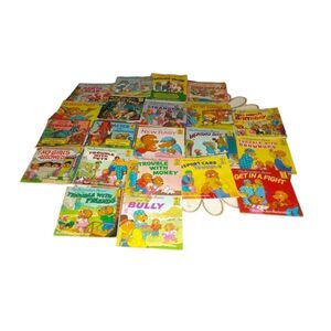 20 Vtg Berenstain Bear Books + 1 Nature Guide Homeschool Lot